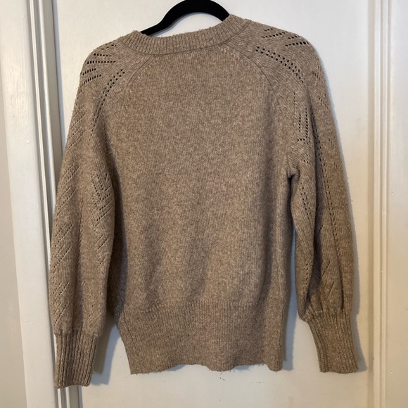 Elie Tahari Taupe V-Neck Sweater size small - Picture 6 of 6